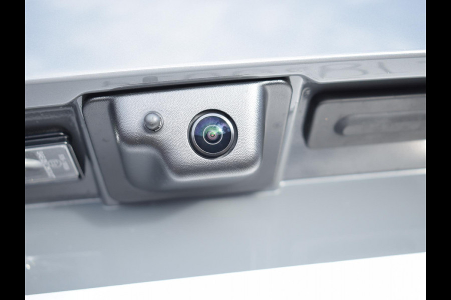 Peugeot 308 SW 1.2 Hybrid 145 e-DCS6 GT SCHUIF- KANTELDAK | NAVI & CARPLAY | CAMERA MET SENSOREN |