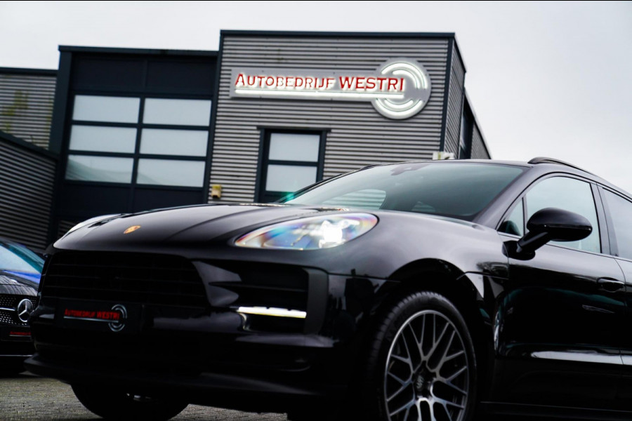 Porsche Macan 2.0 | Sport Chrono | Origineel NL | Panorama | Full option | Lane Assist | Sportstoelen| Luchtvering
