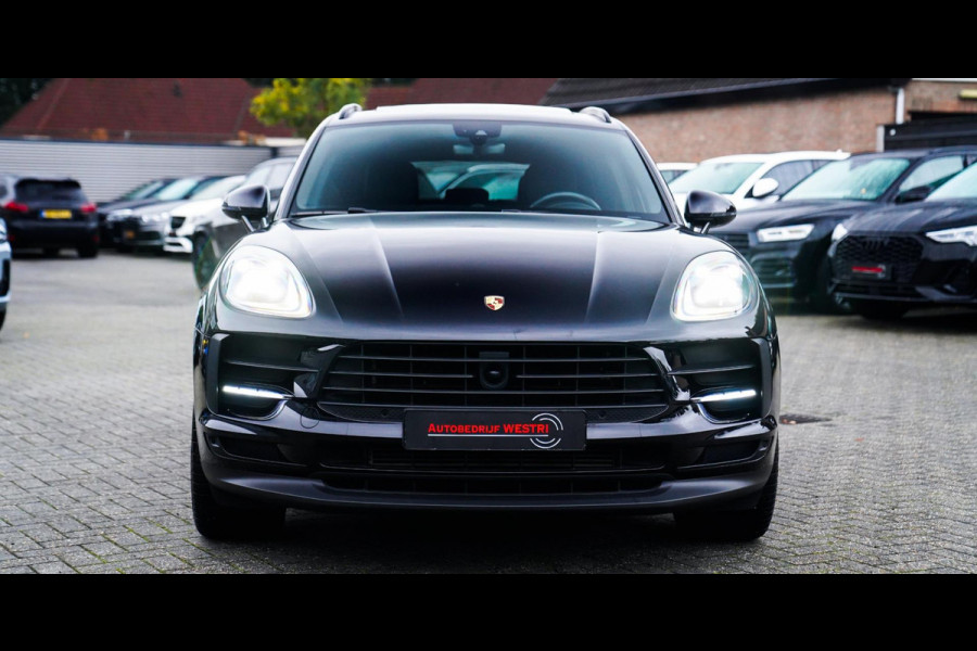 Porsche Macan 2.0 | Sport Chrono | Origineel NL | Panorama | Full option | Lane Assist | Sportstoelen| Luchtvering