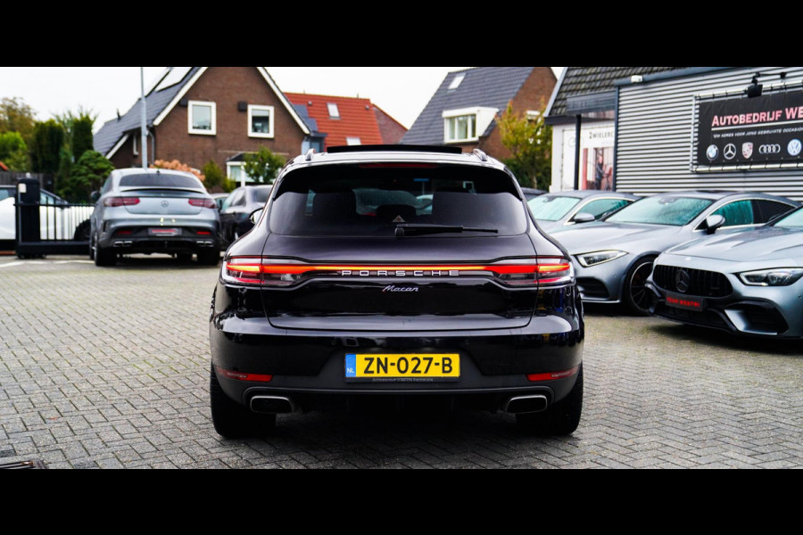 Porsche Macan 2.0 | Sport Chrono | Origineel NL | Panorama | Full option | Lane Assist | Sportstoelen| Luchtvering