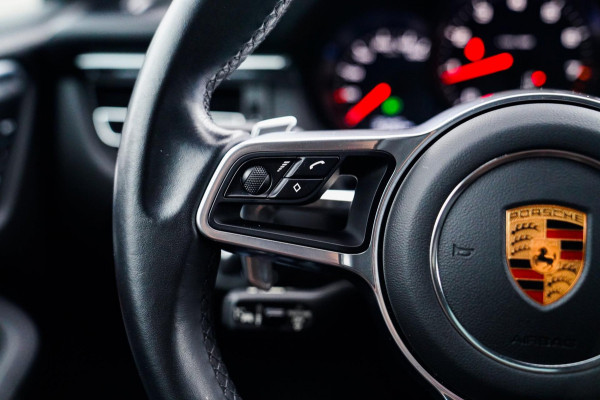 Porsche Macan 2.0 | Sport Chrono | Origineel NL | Panorama | Full option | Lane Assist | Sportstoelen| Luchtvering