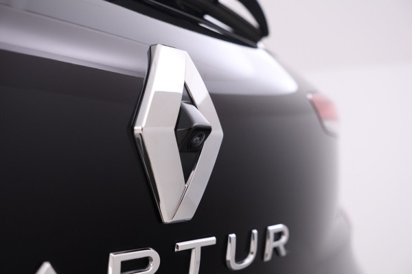 Renault Captur 1.3 TCe 155 Initiale Paris Automaat, Panorama, Volleder