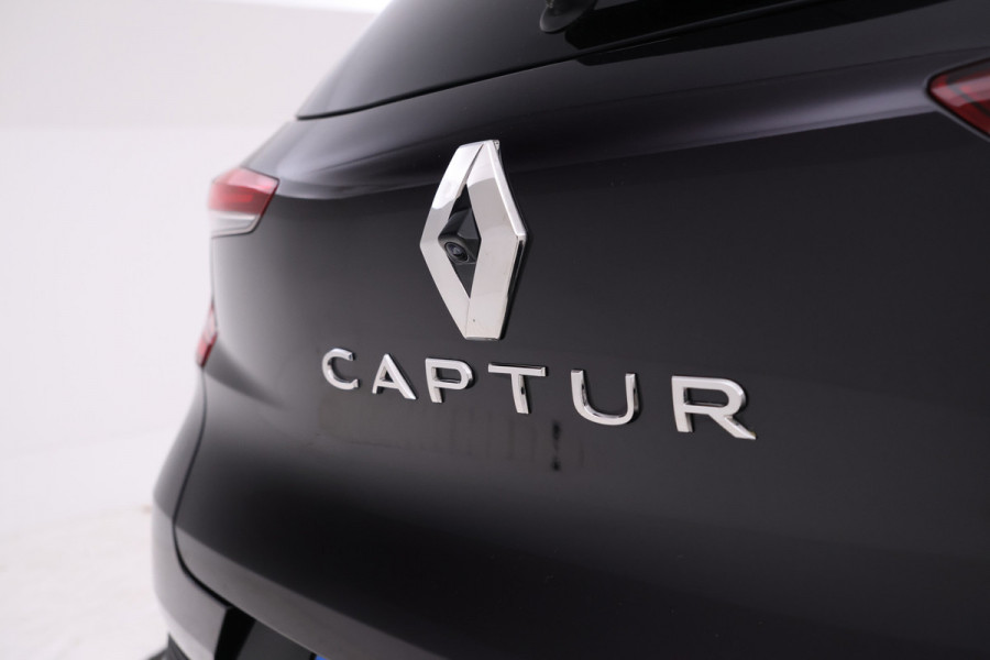 Renault Captur 1.3 TCe 155 Initiale Paris Automaat, Panorama, Volleder