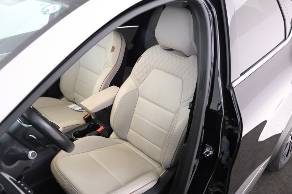 Renault Captur 1.3 TCe 155 Initiale Paris Automaat, Panorama, Volleder