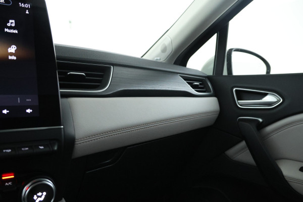 Renault Captur 1.3 TCe 155 Initiale Paris Automaat, Panorama, Volleder