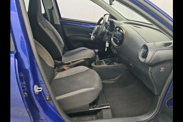 Toyota Aygo X 1.0 VVT-i | 73 PK | MT Play | Achteruitrijcamera | *Word verwacht*