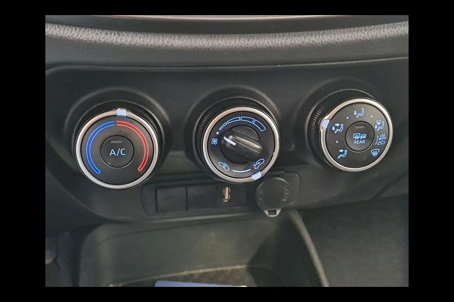 Toyota Aygo X 1.0 VVT-i | 73 PK | MT Play | Achteruitrijcamera | *Word verwacht*