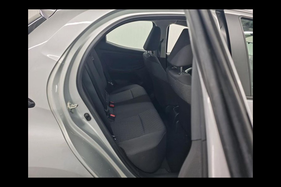 Toyota Yaris 1.5 VVT-i | 125 PK | Active | Achteruitrijcamera | *Word verwacht*