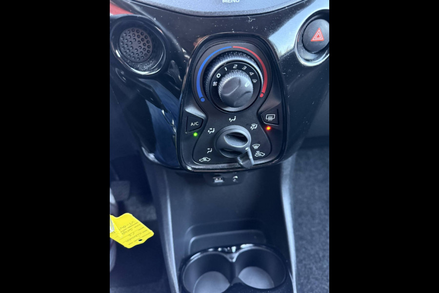 Citroën C1 1.0 VTi | 68 PK | Feel | 5-drs | Airco |
