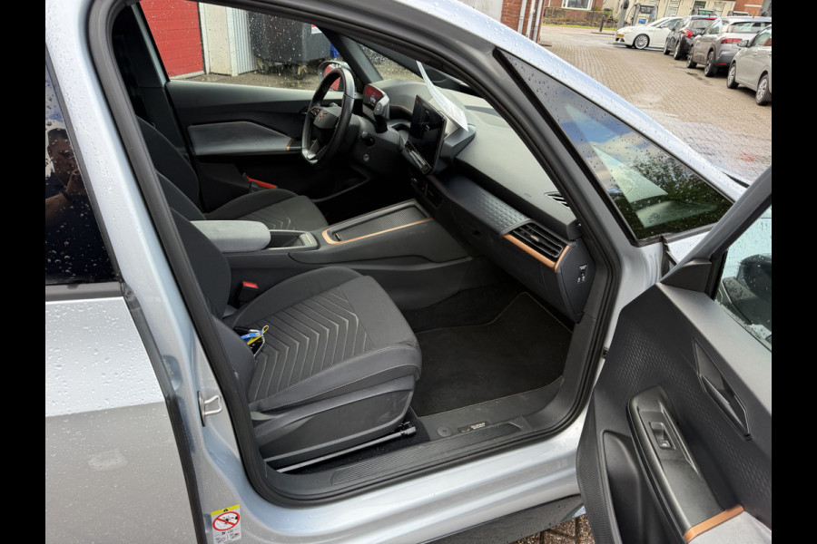 CUPRA Born Business 62 kWh | Navigatie | 45.000 km!