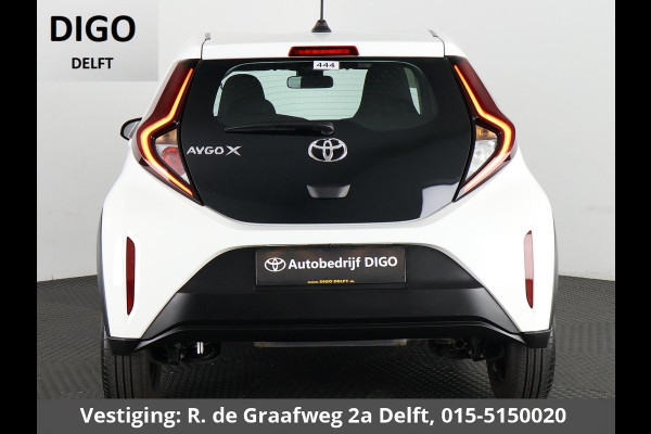 Toyota Aygo X 1.0 VVT-i MT Play | Apple Carplay & Android Auto | Adaptive Cruise Control | Cruise control Toyota Aygo X 1.0 VVT-i MT Play | Apple Carplay & Android Auto | Adaptive Cruise Control | Cruise control