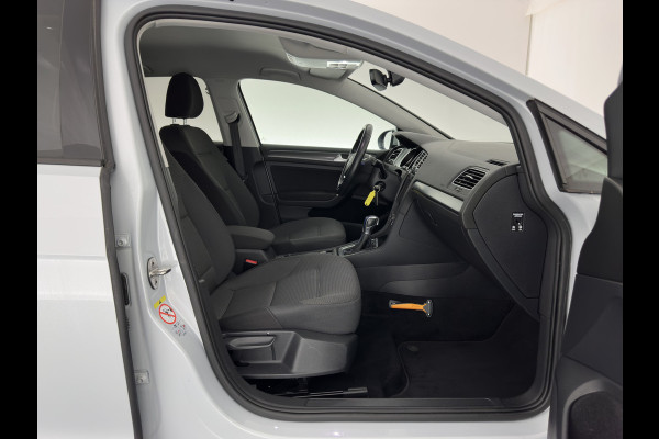 Volkswagen e-Golf {SOH-90%} Aut. *ADAPTIVE-CRUISE | FULL-LED | NAVI-FULLMAP | COMFORT-SEATS | ECC | PRIVACY-GLASS | PARKPILOT | CCS-FASTLOADER | 16''ALU*