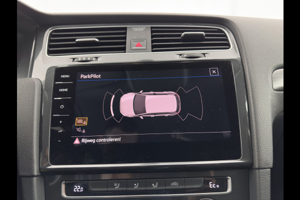 Volkswagen e-Golf {SOH-90%} Aut. *ADAPTIVE-CRUISE | FULL-LED | NAVI-FULLMAP | COMFORT-SEATS | ECC | PRIVACY-GLASS | PARKPILOT | CCS-FASTLOADER | 16''ALU*