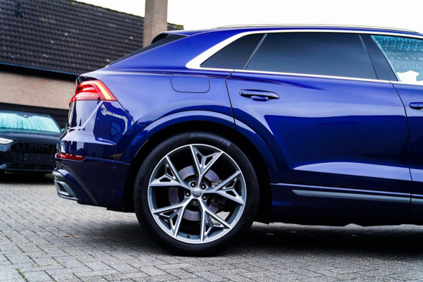 Audi Q8 55 TFSI quattro Pro Line Plus | Stuurwiel verwarming | Luchtvering | 3D\360 Camera