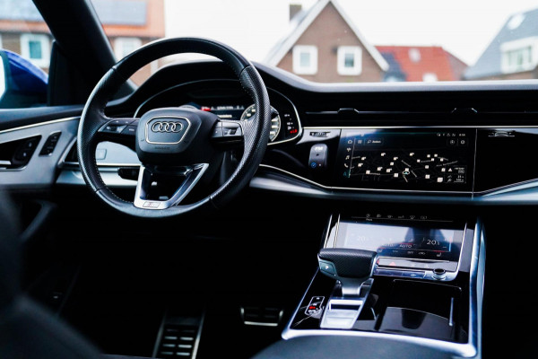 Audi Q8 55 TFSI quattro Pro Line Plus | Stuurwiel verwarming | Luchtvering | 3D\360 Camera