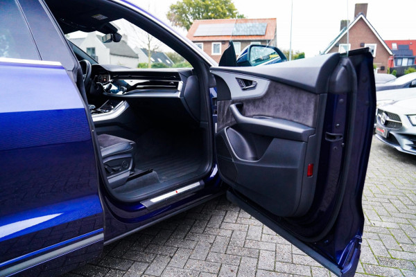 Audi Q8 55 TFSI quattro Pro Line Plus | Stuurwiel verwarming | Luchtvering | 3D\360 Camera