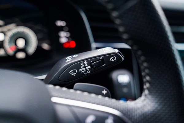 Audi Q8 55 TFSI quattro Pro Line Plus | Stuurwiel verwarming | Luchtvering | 3D\360 Camera