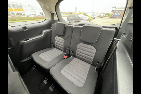 Ford Galaxy 2.5 Titanium FHEV 190pk | Trekhaak | Winter Pack | Adaptive cruise control | Sony audio