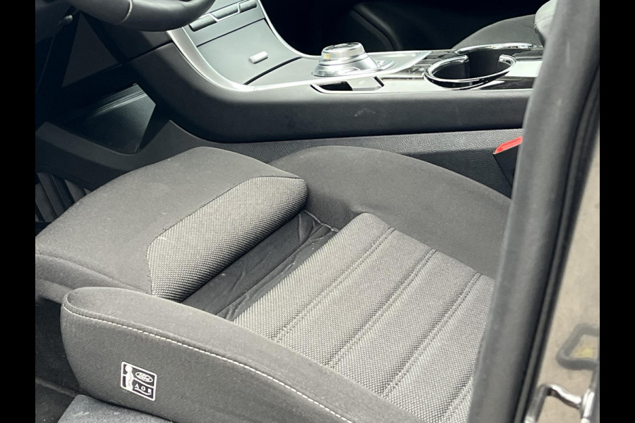 Ford Galaxy 2.5 Titanium FHEV 190pk | Trekhaak | Winter Pack | Adaptive cruise control | Sony audio