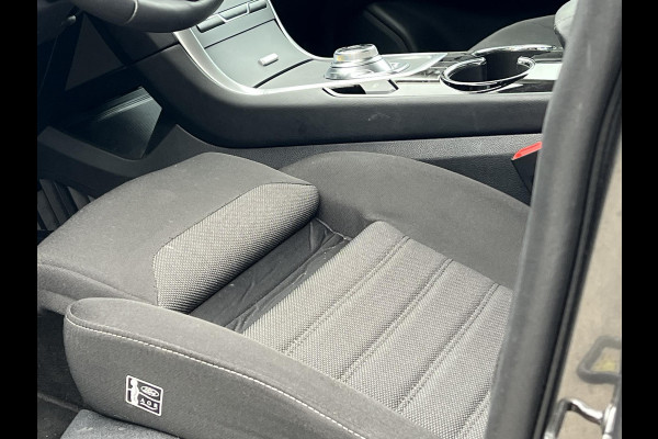 Ford Galaxy 2.5 Titanium FHEV 190pk | Trekhaak | Winter Pack | Adaptive cruise control | Sony audio
