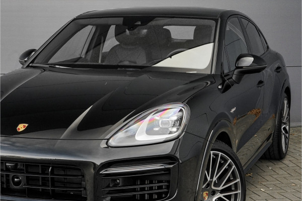 Porsche Cayenne Coupé 3.0 E-Hybrid Platinum Sport Design Luchtv ACC Nachtzicht HUD 22" Trekhaak