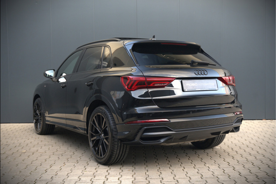 Audi Q3 40 TFSI quattro S Line Pro Line S | 190 PK | Panoramadak | Matrix Led | Stoelverwarming | Leer | Dodehoekdetectie | Automaat | BTW | Black Edition | Cruise Control | Virtual | Navigatie | Dealer Onderhouden |