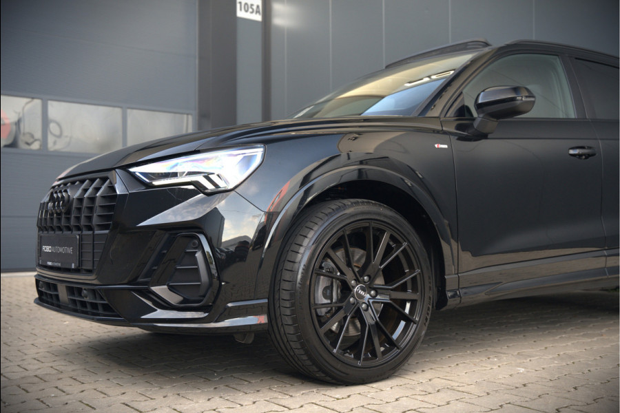 Audi Q3 40 TFSI quattro S Line Pro Line S | 190 PK | Panoramadak | Matrix Led | Stoelverwarming | Leer | Dodehoekdetectie | Automaat | BTW | Black Edition | Cruise Control | Virtual | Navigatie | Dealer Onderhouden |