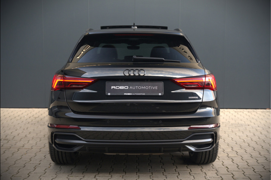 Audi Q3 40 TFSI quattro S Line Pro Line S | 190 PK | Panoramadak | Matrix Led | Stoelverwarming | Leer | Dodehoekdetectie | Automaat | BTW | Black Edition | Cruise Control | Virtual | Navigatie | Dealer Onderhouden |