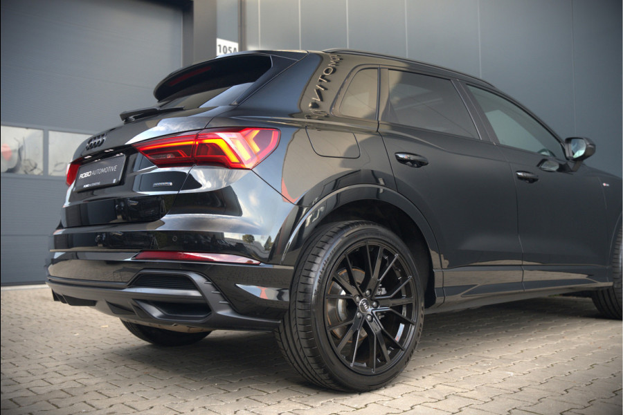 Audi Q3 40 TFSI quattro S Line Pro Line S | 190 PK | Panoramadak | Matrix Led | Stoelverwarming | Leer | Dodehoekdetectie | Automaat | BTW | Black Edition | Cruise Control | Virtual | Navigatie | Dealer Onderhouden |