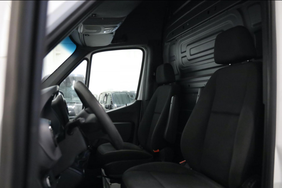 Mercedes-Benz Sprinter 314 CDI L3/H2 CAMERA CARPLAY CLIMA/AIRCO BLIS/DODEHOEKSEN. LEASE V/A € 129,- P.M. INRUIL MOG Mercedes-Benz Sprinter 314 CDI L3/H2 CAMERA CARPLAY CLIMA/AIRCO BLIS/DODEHOEKSEN. LEASE V/A € 129,- P.M. INRUIL MOG