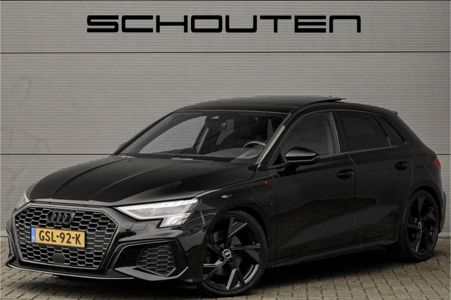 Audi A3 Sportback 40 TFSI e S-Line Pano RS Sportzetels Camera 19"