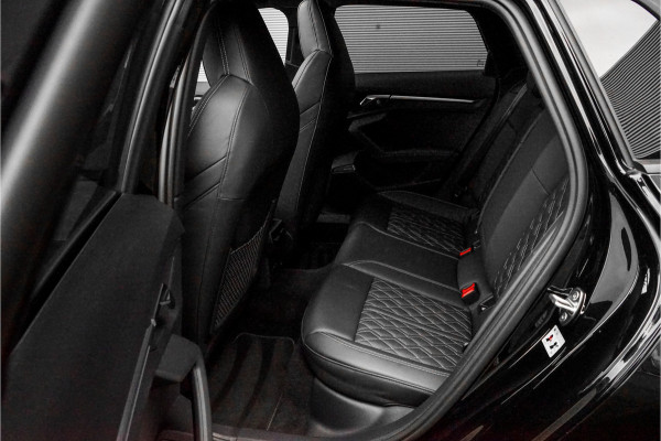 Audi A3 Sportback 40 TFSI e S-Line Pano RS Sportzetels Camera 19"