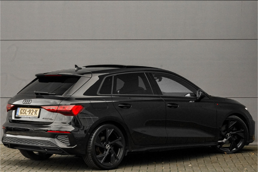 Audi A3 Sportback 40 TFSI e S-Line Pano RS Sportzetels Camera 19"