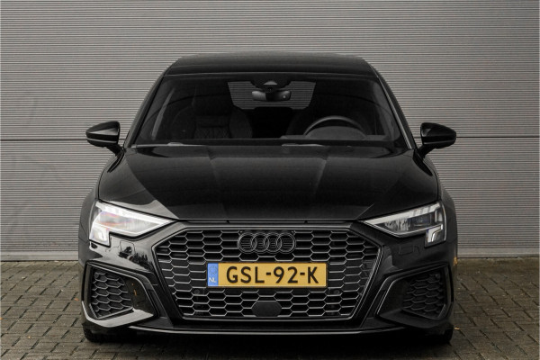 Audi A3 Sportback 40 TFSI e S-Line Pano RS Sportzetels Camera 19"