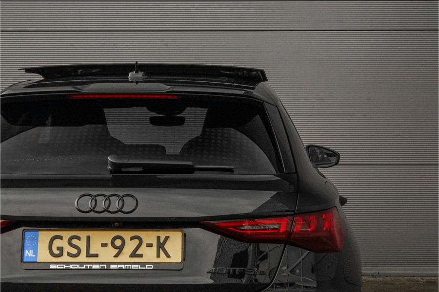 Audi A3 Sportback 40 TFSI e S-Line Pano RS Sportzetels Camera 19"