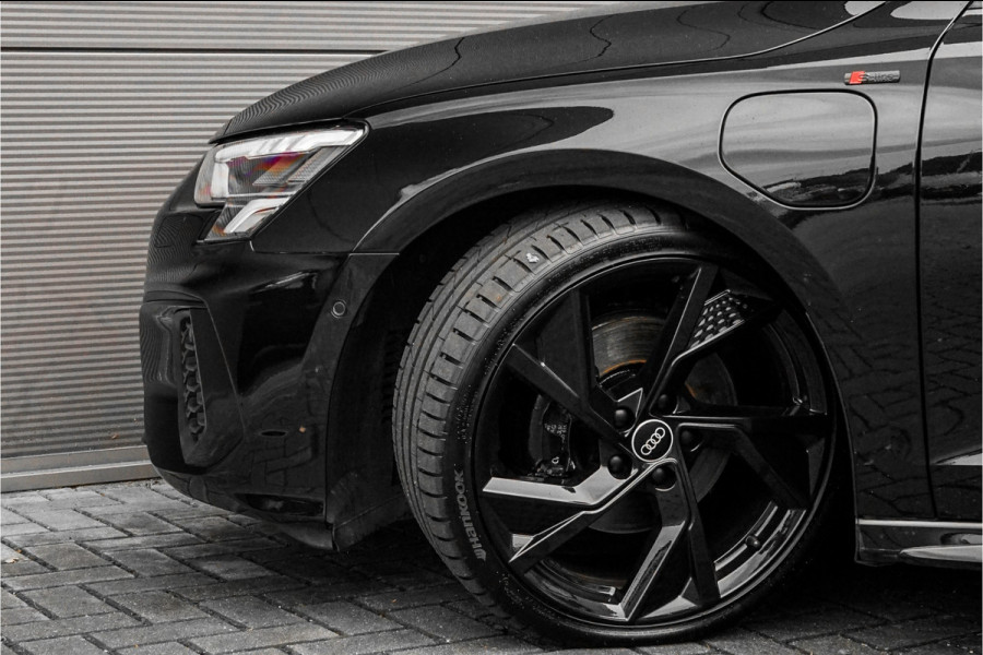 Audi A3 Sportback 40 TFSI e S-Line Pano RS Sportzetels Camera 19"