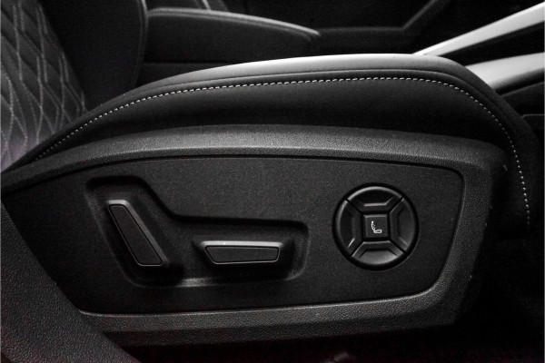 Audi A3 Sportback 40 TFSI e S-Line Pano RS Sportzetels Camera 19"