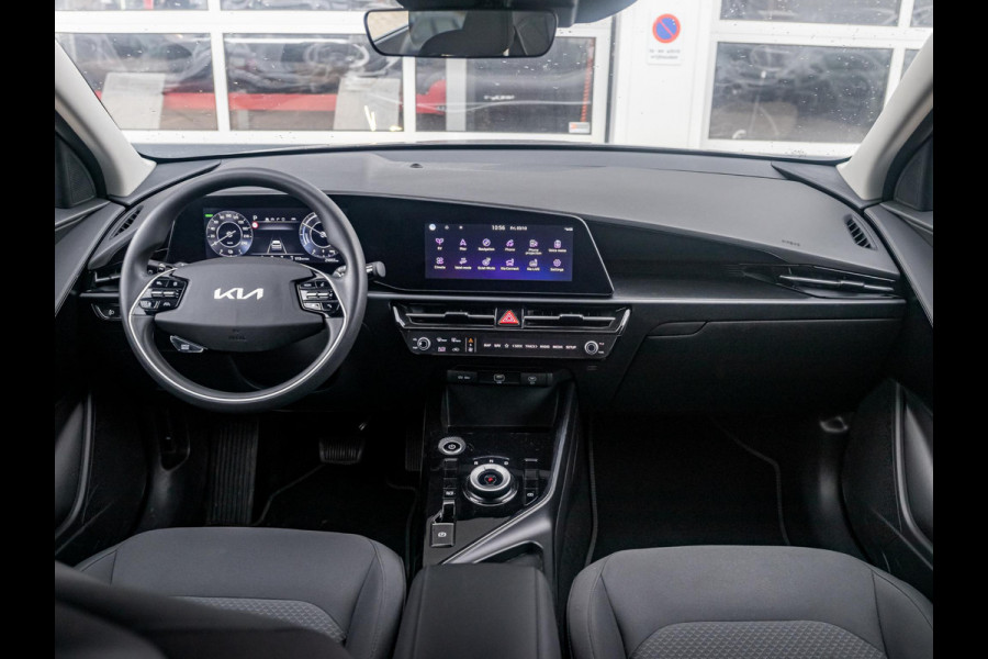 Kia Niro EV Light Edition 64.8 kWh | Navigatie | Achteruitrijcamera | Airco | Cruise control Adaptieve |