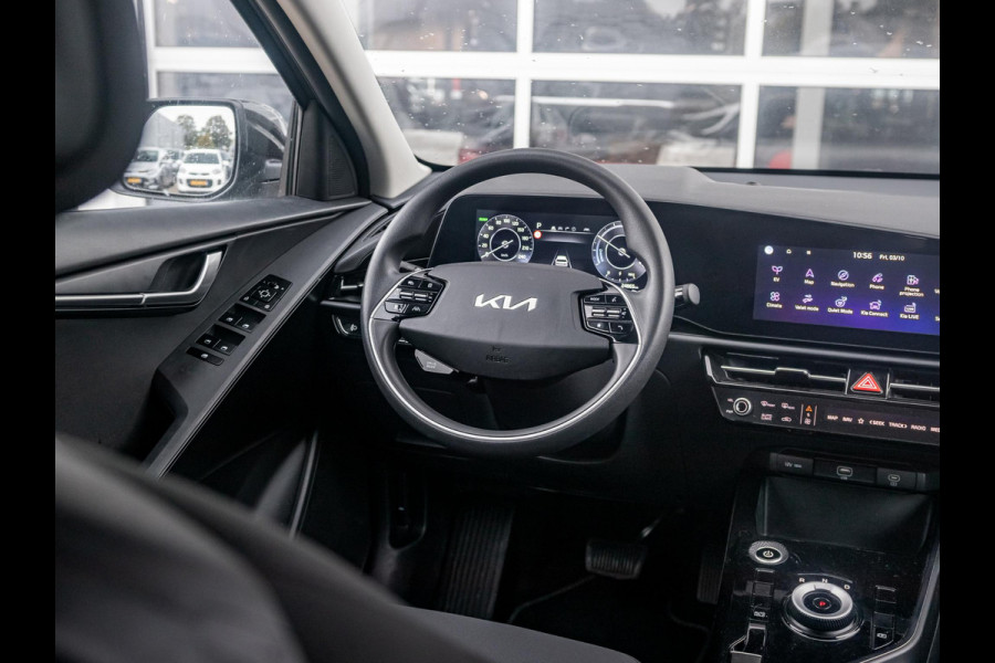 Kia Niro EV Light Edition 64.8 kWh | Navigatie | Achteruitrijcamera | Airco | Cruise control Adaptieve |