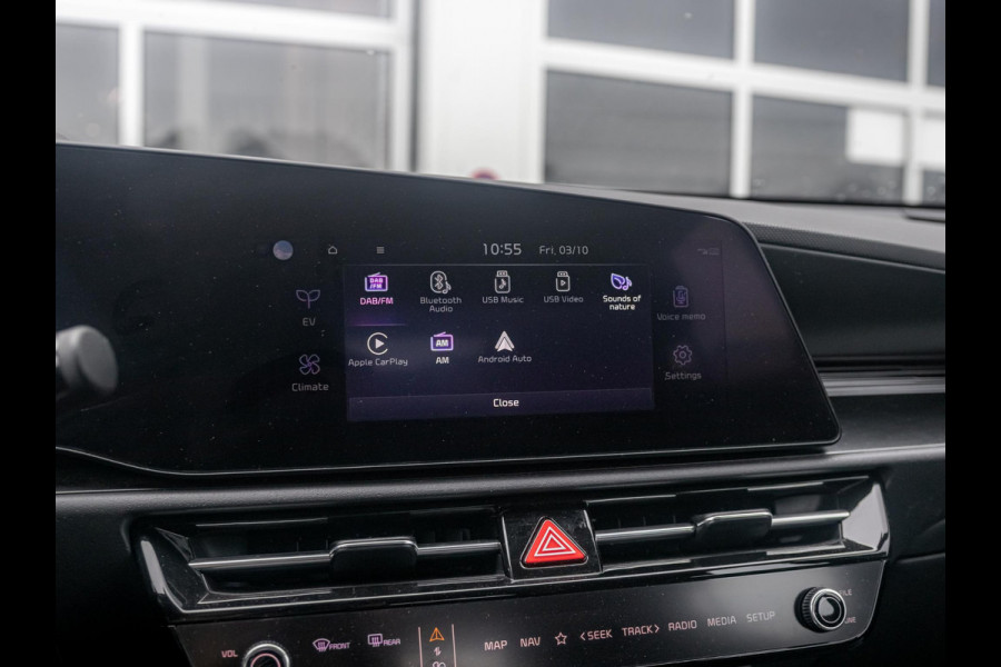 Kia Niro EV Light Edition 64.8 kWh | Navigatie | Achteruitrijcamera | Airco | Cruise control Adaptieve |