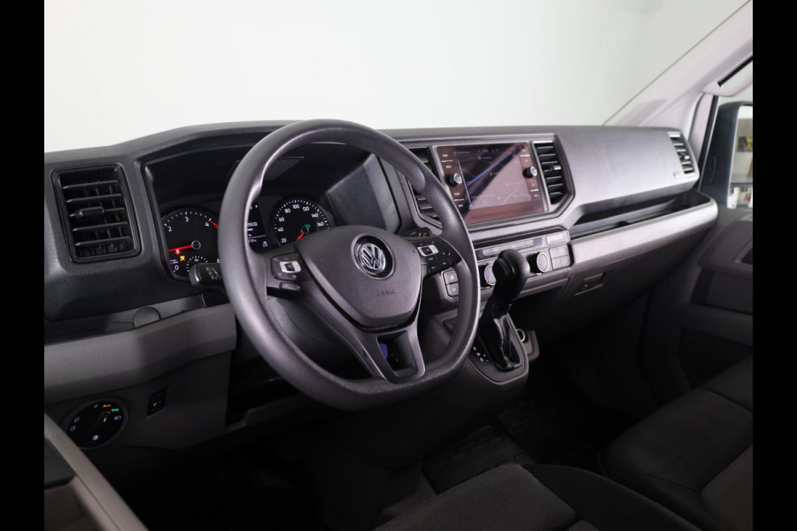Volkswagen Crafter 35 2.0 TDI L3H3 EURO VI 140 pk Automaat| Verlengde garantie | Navigatie | Parkeersensoren | Achteruitrijcamera | Cruise control | Apple Carplay/Android Auto |