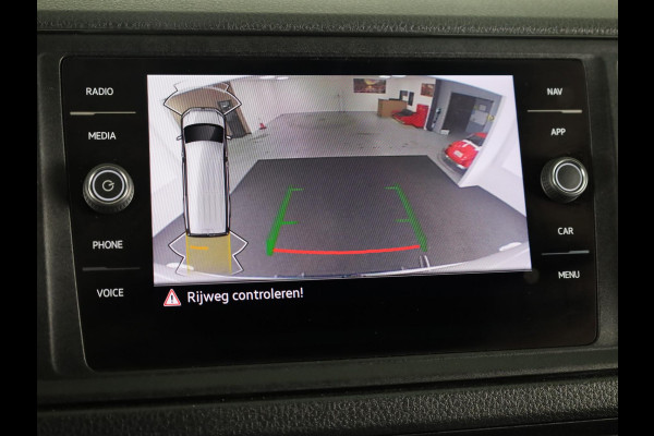 Volkswagen Crafter 35 2.0 TDI L3H3 EURO VI 140 pk Automaat| Verlengde garantie | Navigatie | Parkeersensoren | Achteruitrijcamera | Cruise control | Apple Carplay/Android Auto |