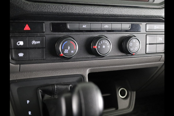 Volkswagen Crafter 35 2.0 TDI L3H3 EURO VI 140 pk Automaat| Verlengde garantie | Navigatie | Parkeersensoren | Achteruitrijcamera | Cruise control | Apple Carplay/Android Auto |