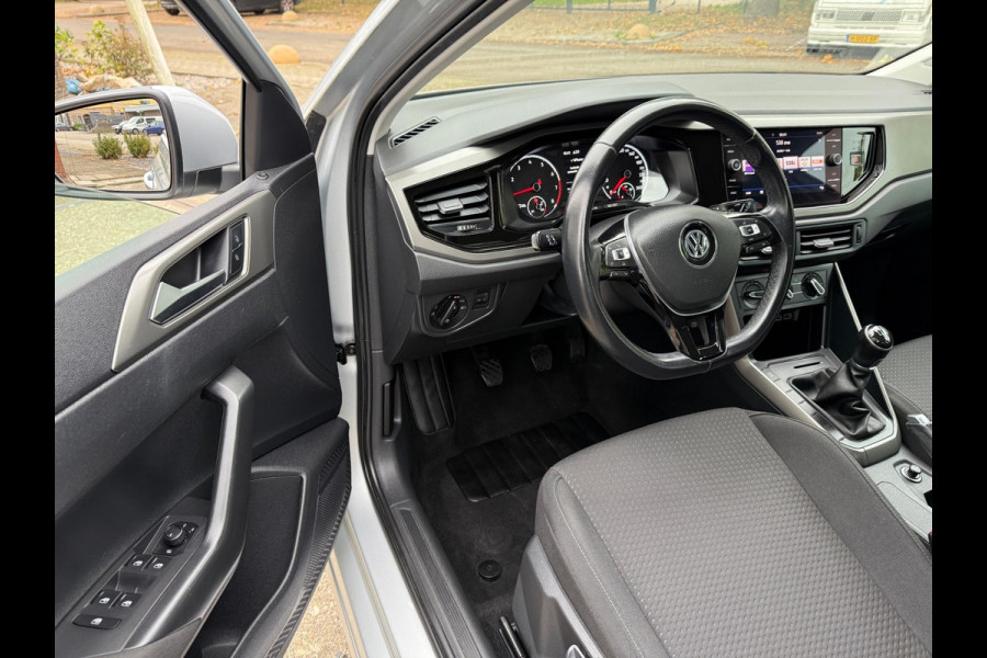 Volkswagen Polo 1.0 TSI COMFORTLINE 2019 ACC ADAPTIVE NAP NAVI CARPLAY