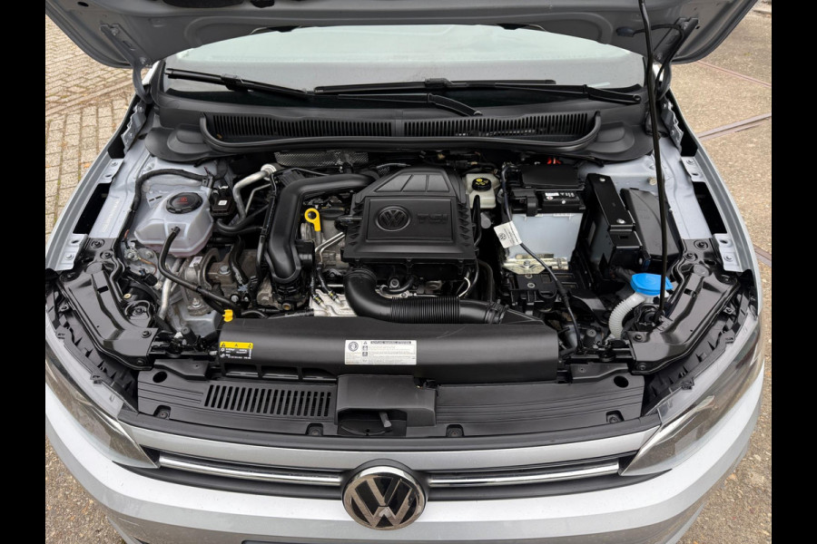 Volkswagen Polo 1.0 TSI COMFORTLINE 2019 ACC ADAPTIVE NAP NAVI CARPLAY