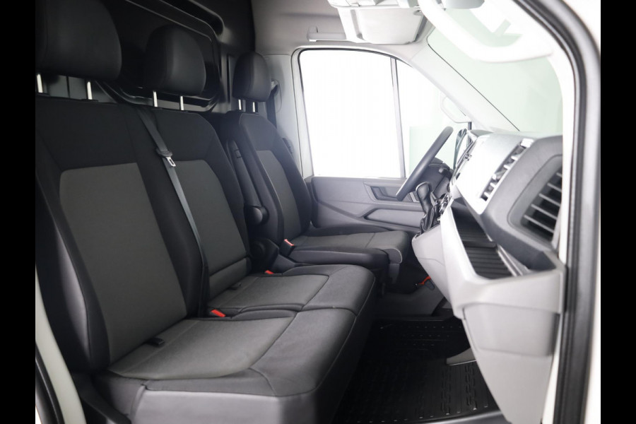 Volkswagen Crafter 35 2.0 TDI L3H3 EURO VI 140 pk Automaat| Verlengde garantie | Navigatie | Parkeersensoren | Achteruitrijcamera | Cruise control | Apple Carplay/Android Auto | Volkswagen Crafter 35 2.0 TDI L3H3 EURO VI 140 pk Automaat| Verlengde garantie | Navigatie | Parkeersensoren | Achteruitrijcamera | Cruise control | Apple Carplay/Android Auto |