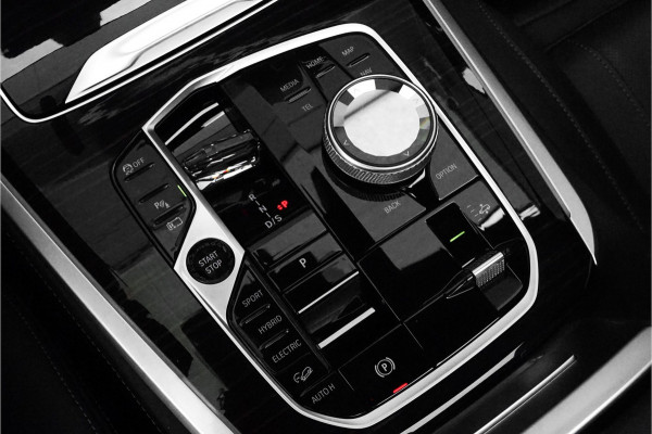 BMW X5 xDrive50e M-Sport Pro Pano HUD Lucht H/K Massage 22"