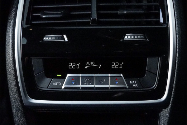 BMW X5 xDrive50e M-Sport Pro Pano HUD Lucht H/K Massage 22"