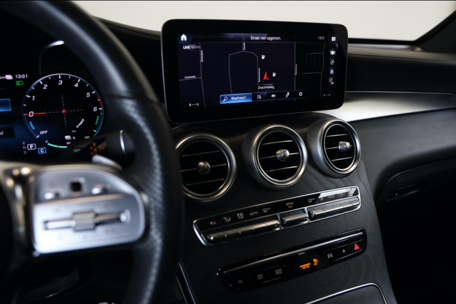 Mercedes-Benz GLC Coupé 300de 4MATIC AMG Head Up Memory Open Pano 360 Camera Acc Trekhaak Led 20" Velgen LEASE / INRUIL MOG