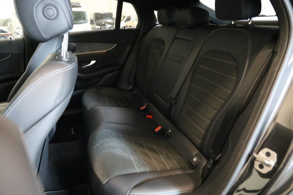 Mercedes-Benz GLC Coupé 300de 4MATIC AMG Head Up Memory Open Pano 360 Camera Acc Trekhaak Led 20" Velgen LEASE / INRUIL MOG